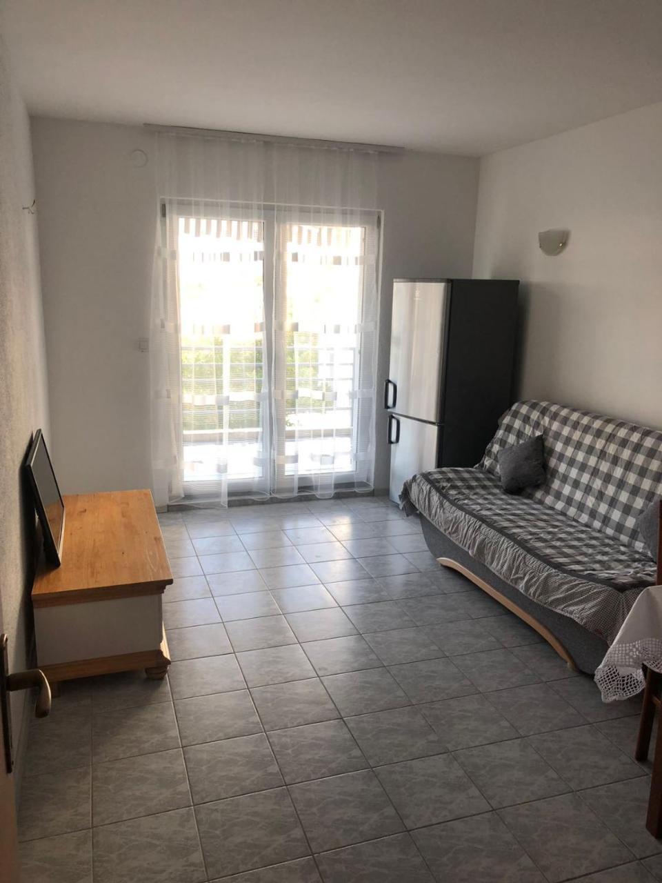 Apartman Ylli Nečujam Exteriér fotografie