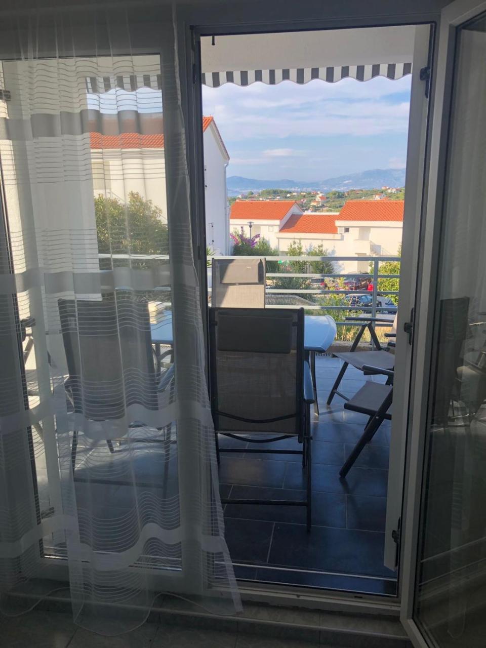 Apartman Ylli Nečujam Exteriér fotografie