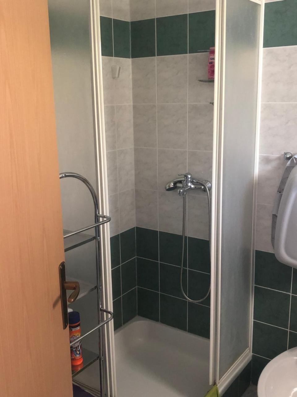 Apartman Ylli Nečujam Exteriér fotografie